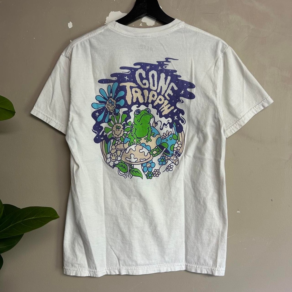 A-Lab Gone Trippin Frog Mushrooms White Graphic T-Shirt Mens Medium Retro Y2K